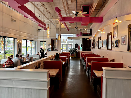 Photo of MeeT on Blanshard - 797 Hillside Ave #10, Victoria, BC V8T 1Z5